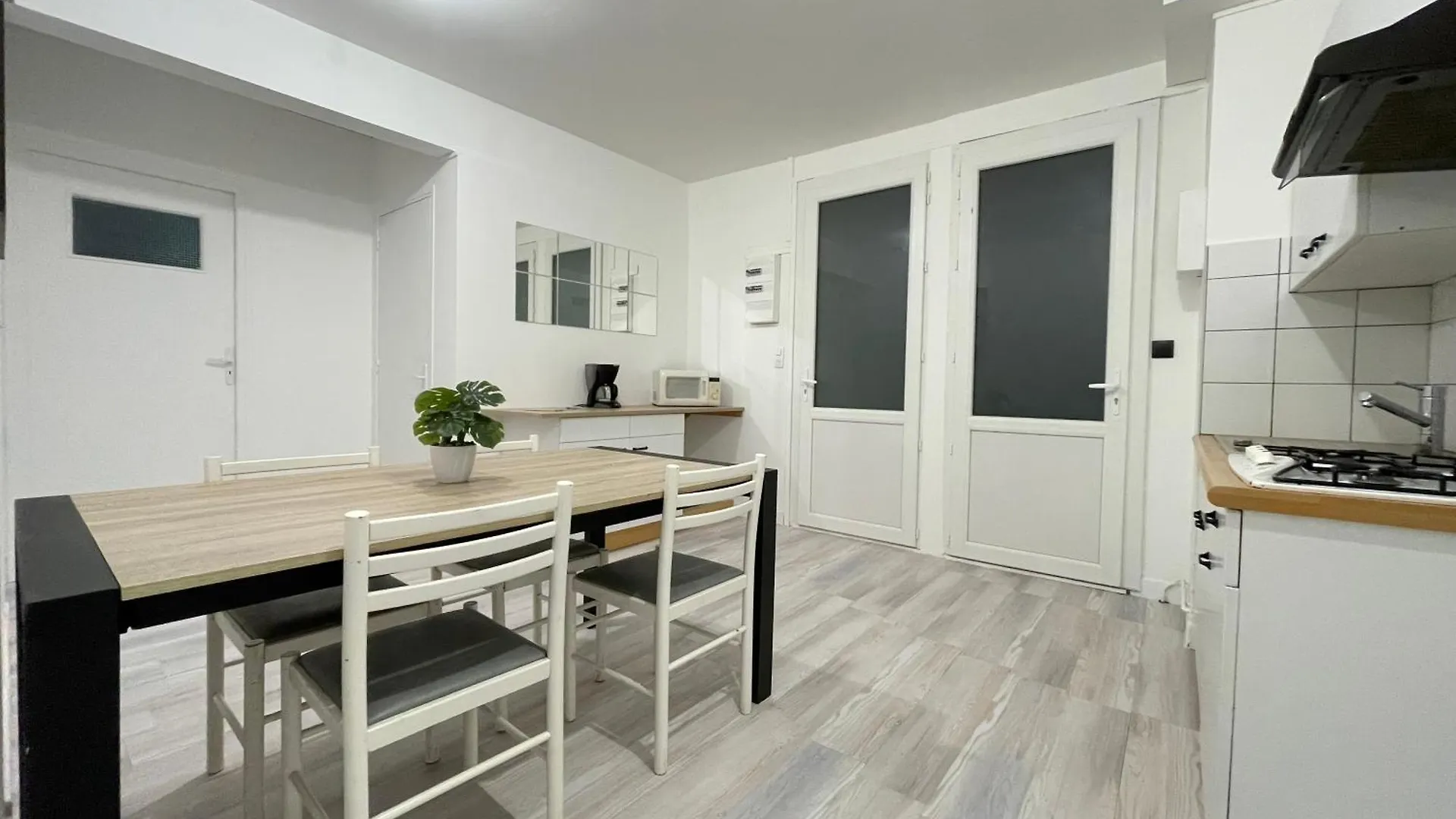 Appartement T5 Avec Espace Vert Cauterets